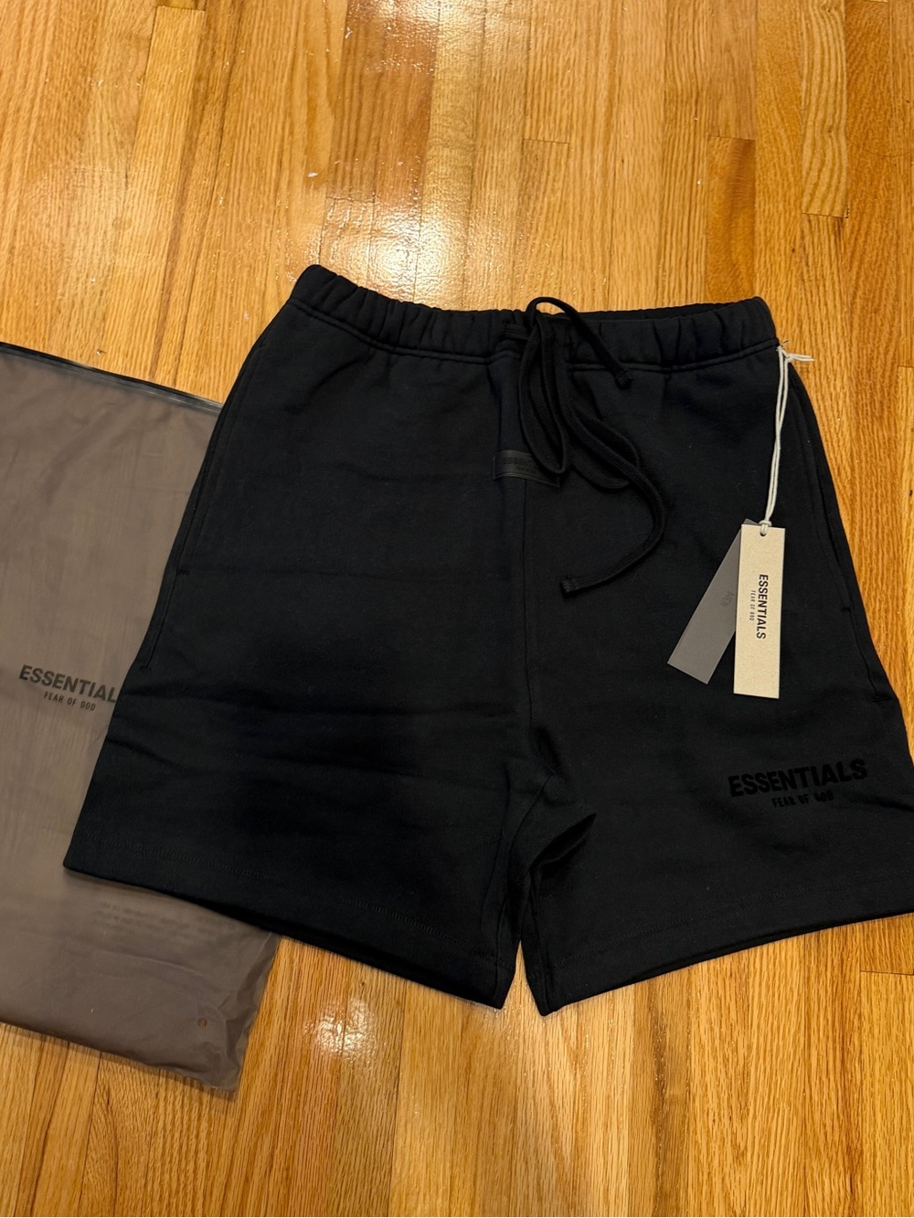 Fear of God Essentials Stretch Limo shorts XS